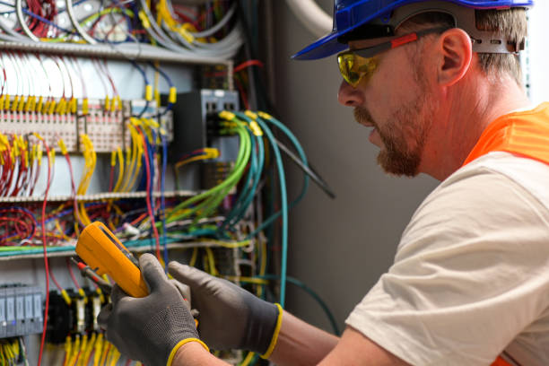 Best Licensed Electrician  in South Bradenton, FL